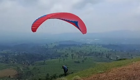 10+ Tempat Wisata di Ciater Subang, Cocok untuk Rekreasi Keluarga 7 santiong