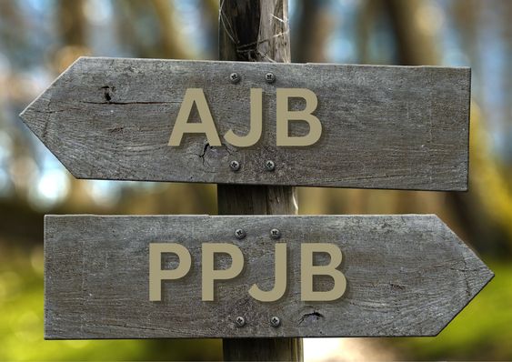 PPJB adalah Kunci Kejelasan dalam Transaksi Properti: Panduan Lengkap dan Contoh PPJB 2 Perbedaan AJB dan PPJB